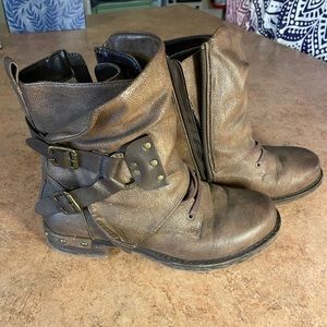 Rieker sheer lined winter boots - ladies size 40